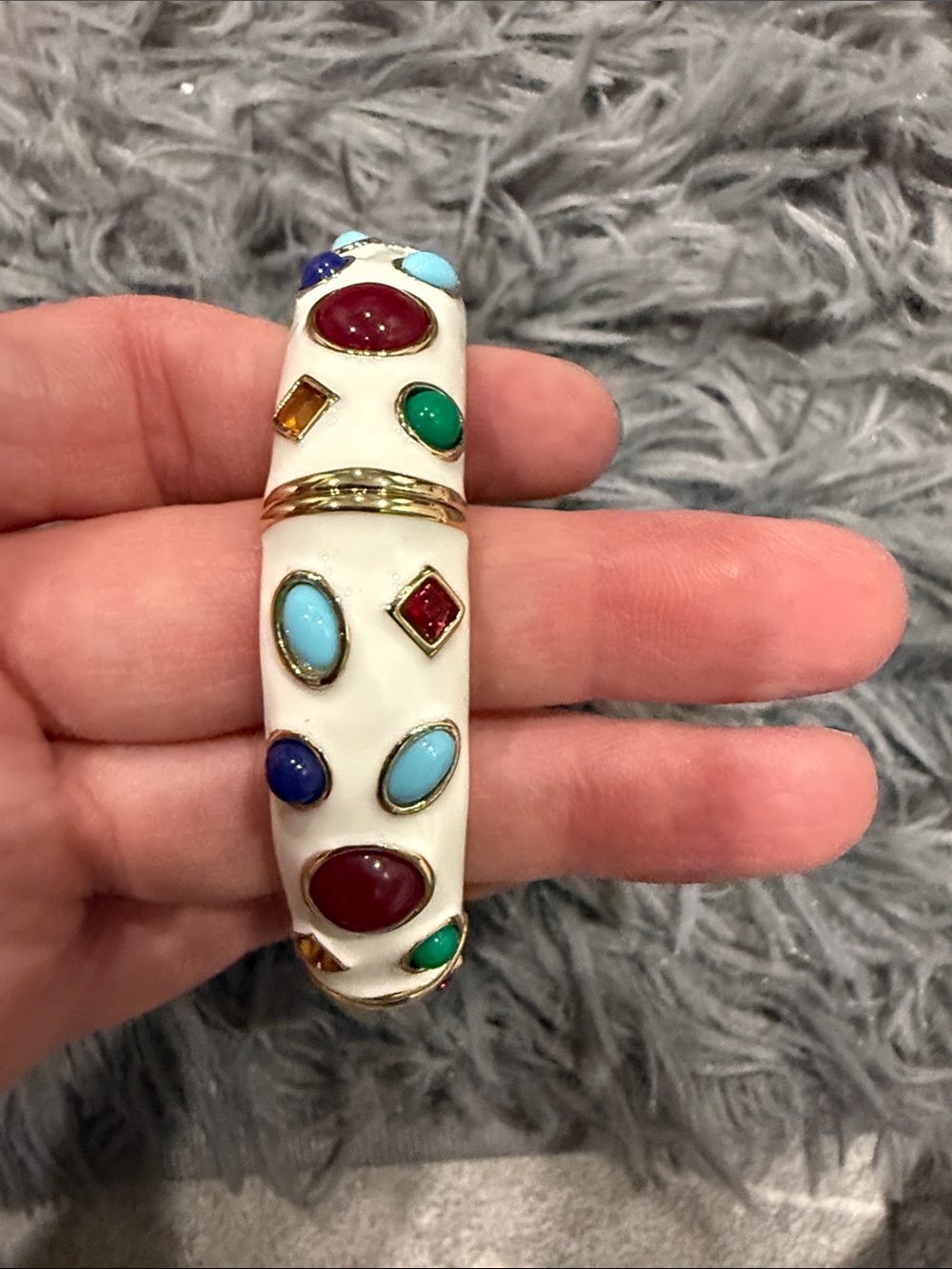 Park Lane White Resin Bangle with Multicolor Cabochons